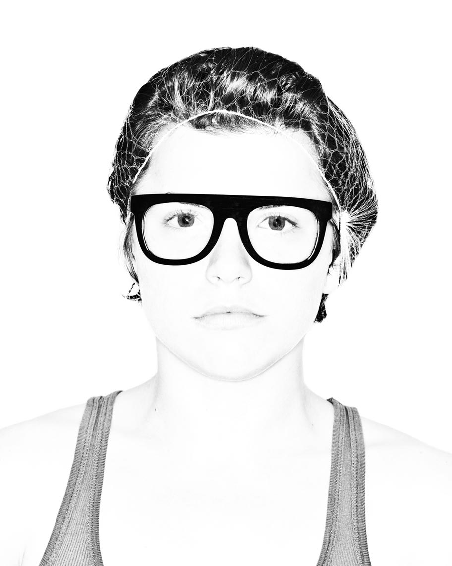 Laura-0014_white